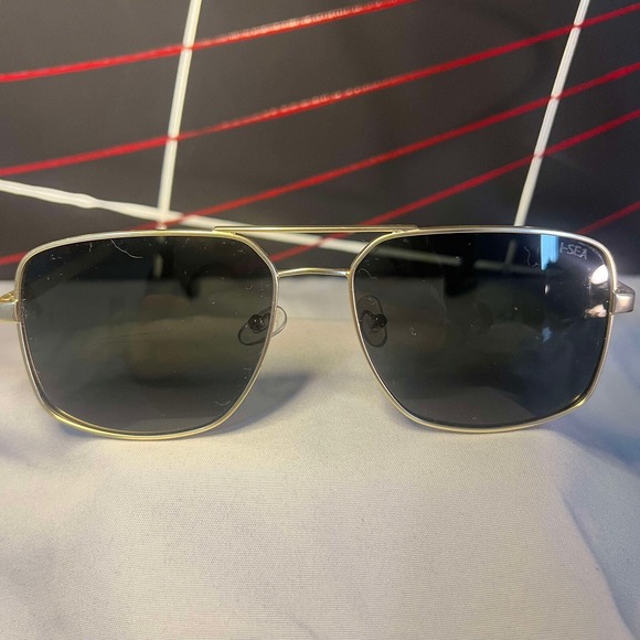 I-SEA El Morro Polarized Sunglasses Gold G15‎ EUC - Picture 1 of 11